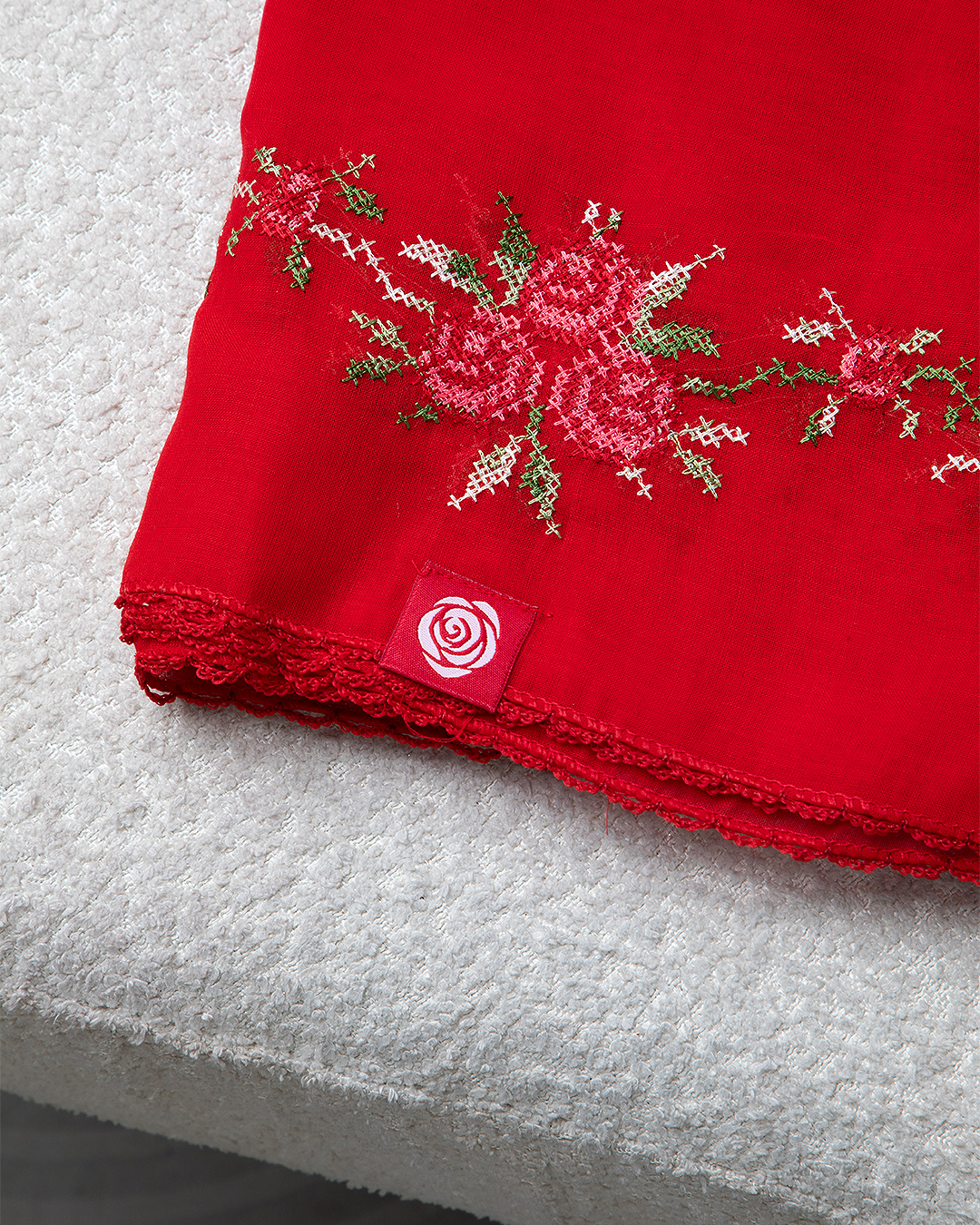 Red Wide Emirati Hijab — RZ6-36